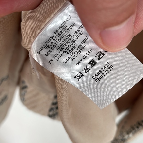 Ann Taylor | Classy Plaid Bedford Long Sleeve Tan Neutral Blazer! - Picture 8 of 8